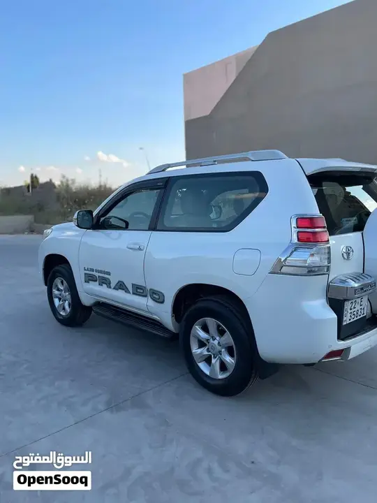 Toyota Prado 2011 photo 2