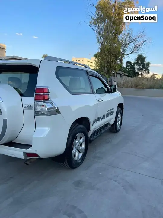 Toyota Prado 2011 photo 4