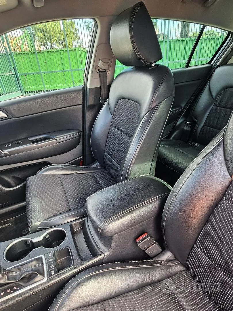 Kia Sportage 2018 photo 2