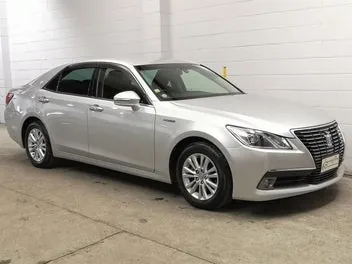 Toyota Crown 2013 photo 2