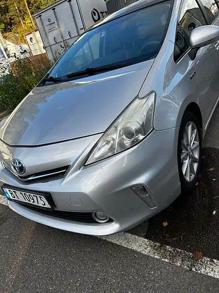 Toyota Prius 2014 photo 4