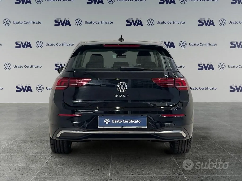Volkswagen Golf 2025 photo 5