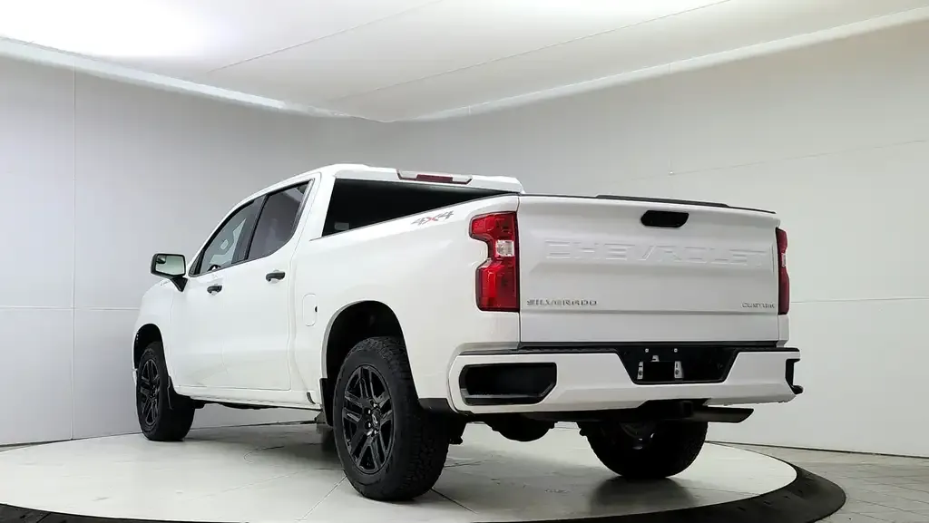 Chevrolet Silverado 1500 2025 photo 5