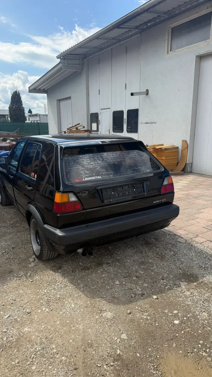 Volkswagen Golf 1988 photo 3