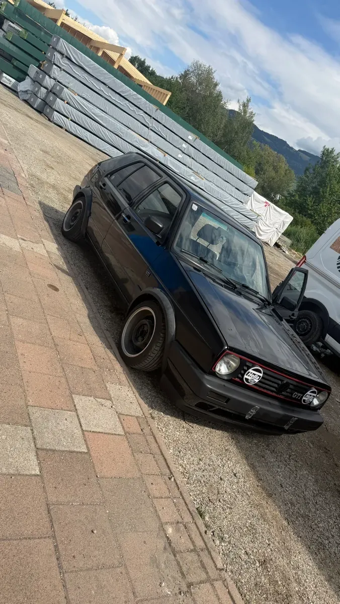 Volkswagen Golf 1988 photo 2