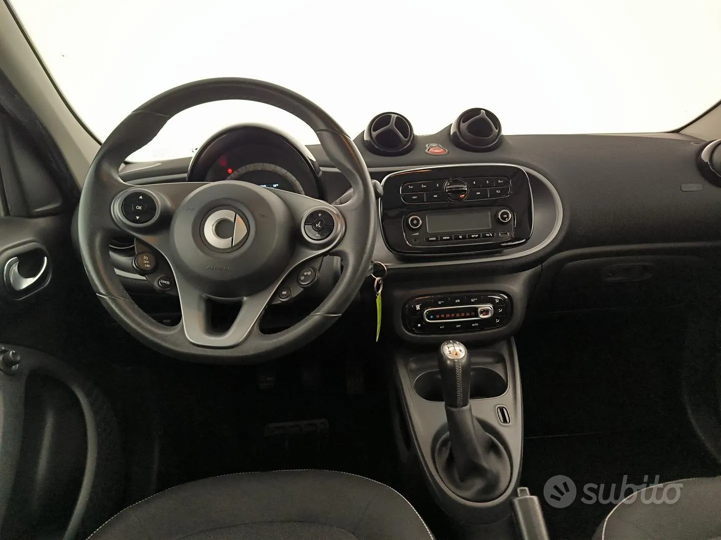 Smart Forfour 2016 photo 4