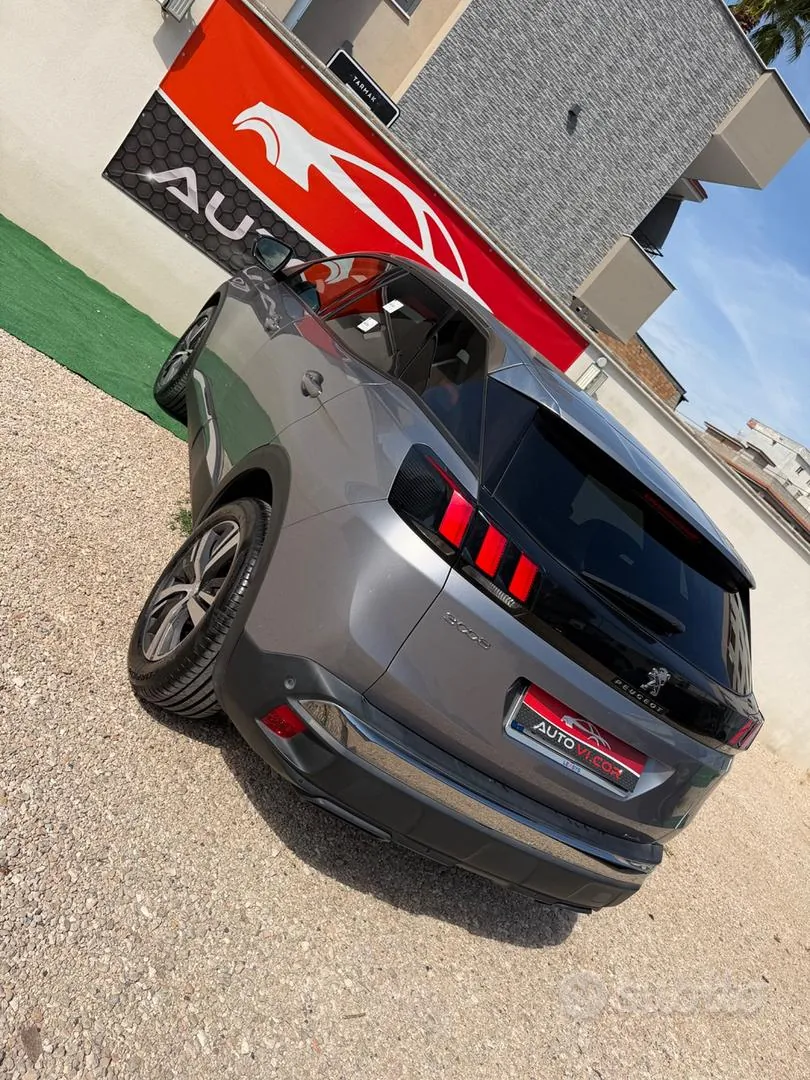 Peugeot 3008 2022 photo 4