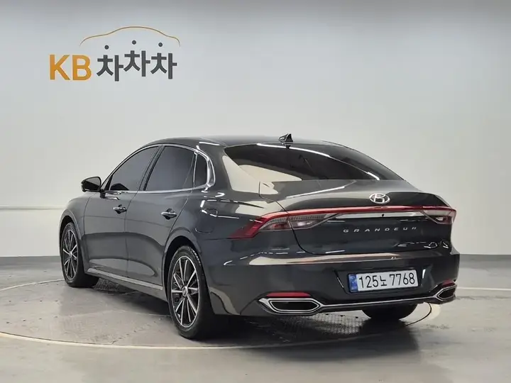 Hyundai Grandeur 2022 photo 2