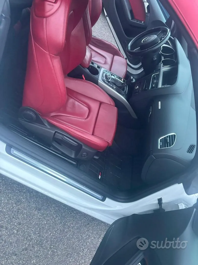 Audi A5 2013 photo 2
