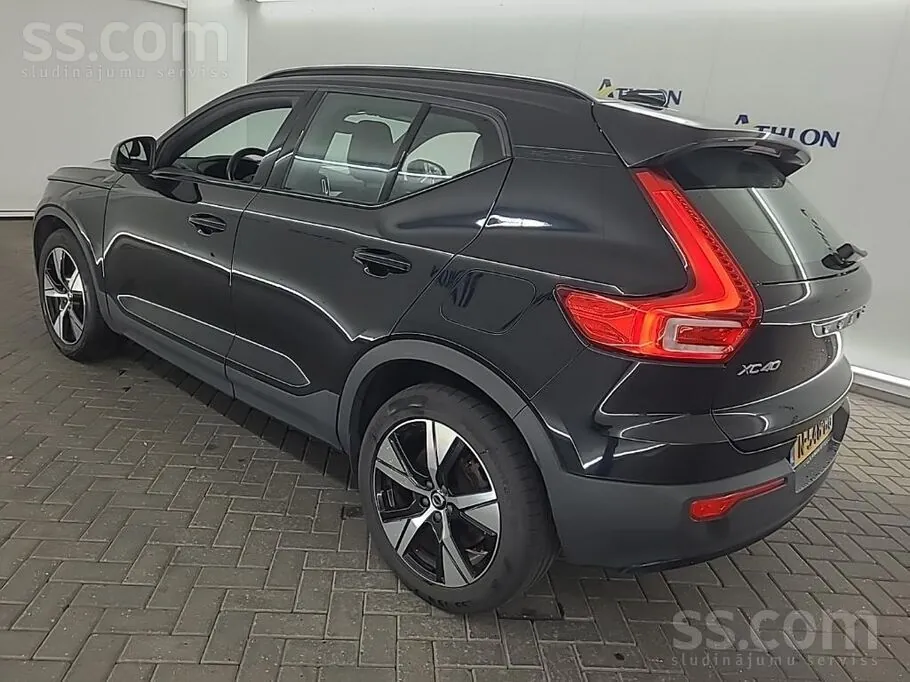 Volvo Xc40 2021 photo 4