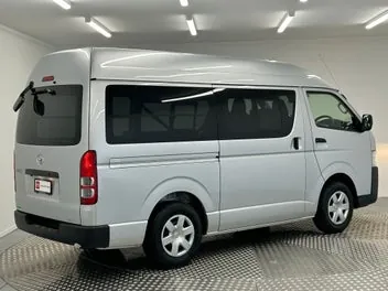 Toyota Hiace 2019 photo 4