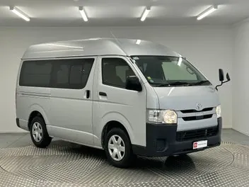 Toyota Hiace 2019 photo 2
