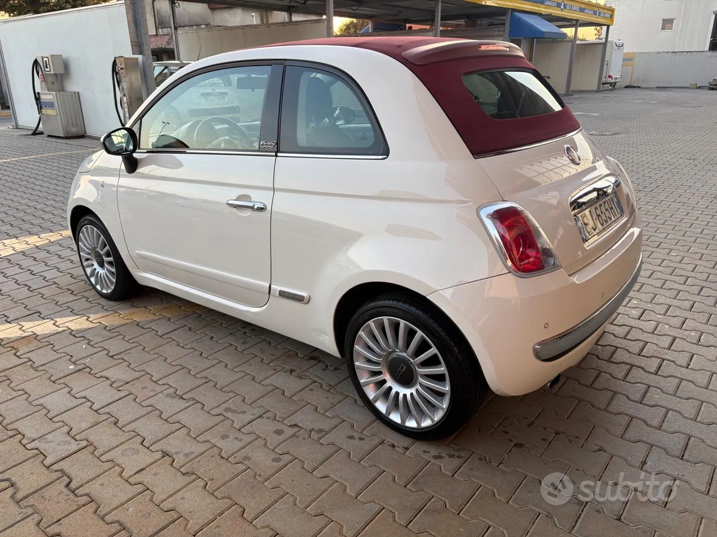 Fiat 500C 2011 photo 2