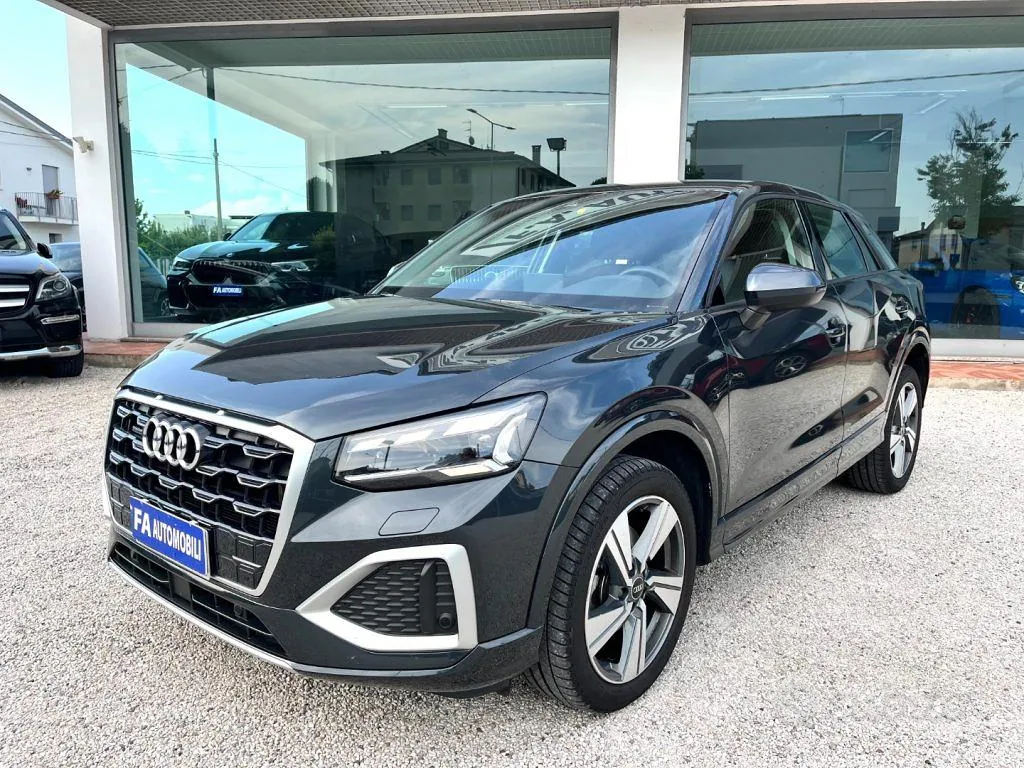 Audi Q2 2023 photo 2