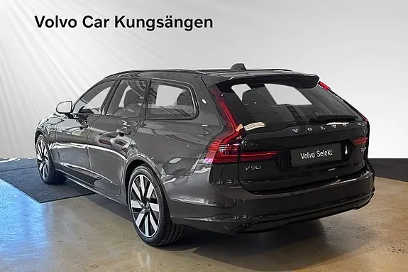 Volvo V90 2026 photo 4