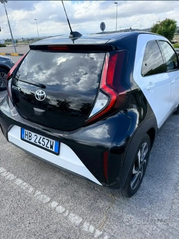 Toyota Aygo 2025 photo 2
