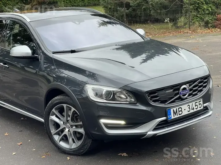 Volvo V60 2016 photo 3