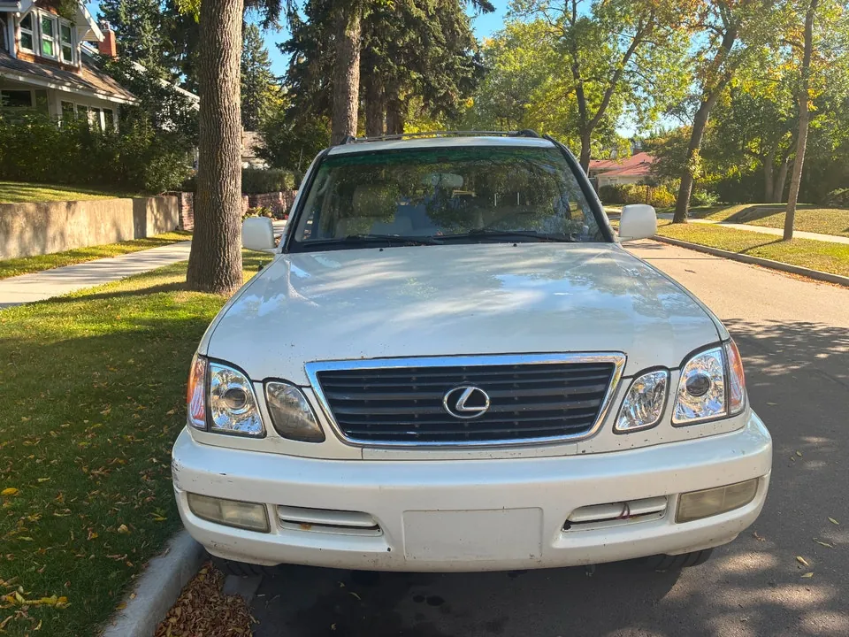 Lexus Lx470 1999 photo 2
