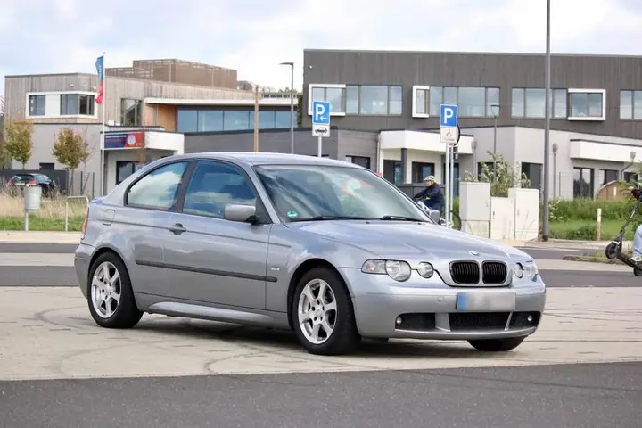 BMW E46