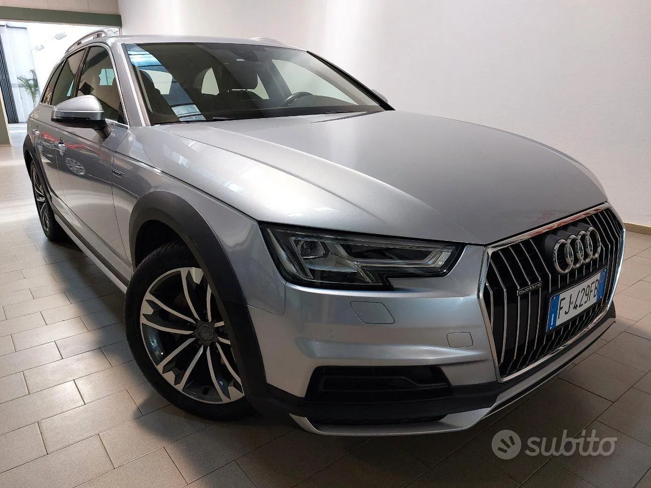 Audi A4 Allroad 2017 photo 2