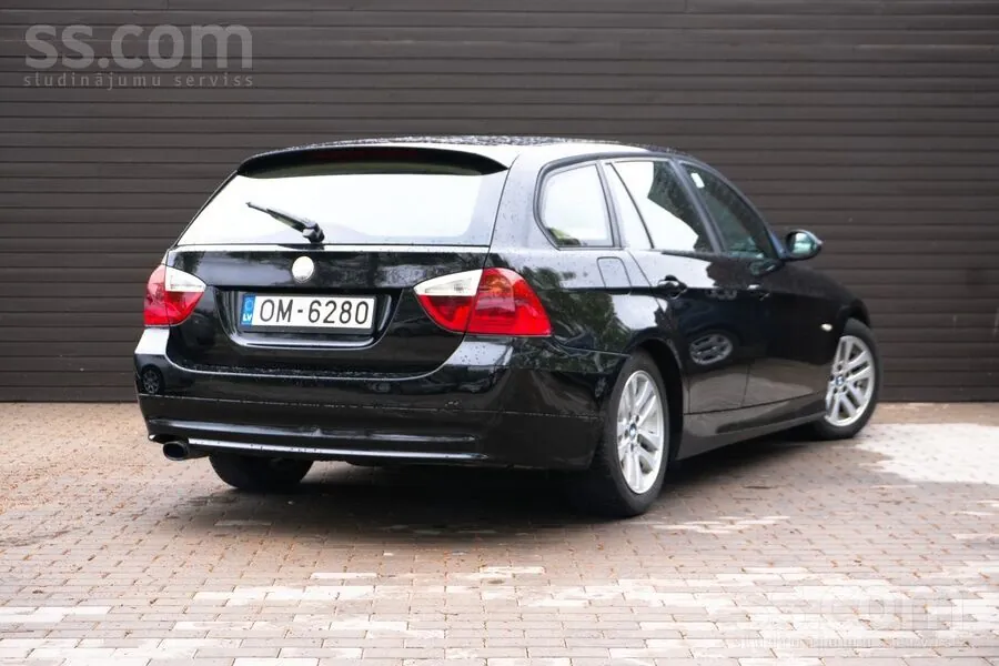 BMW 320 2008 photo 3