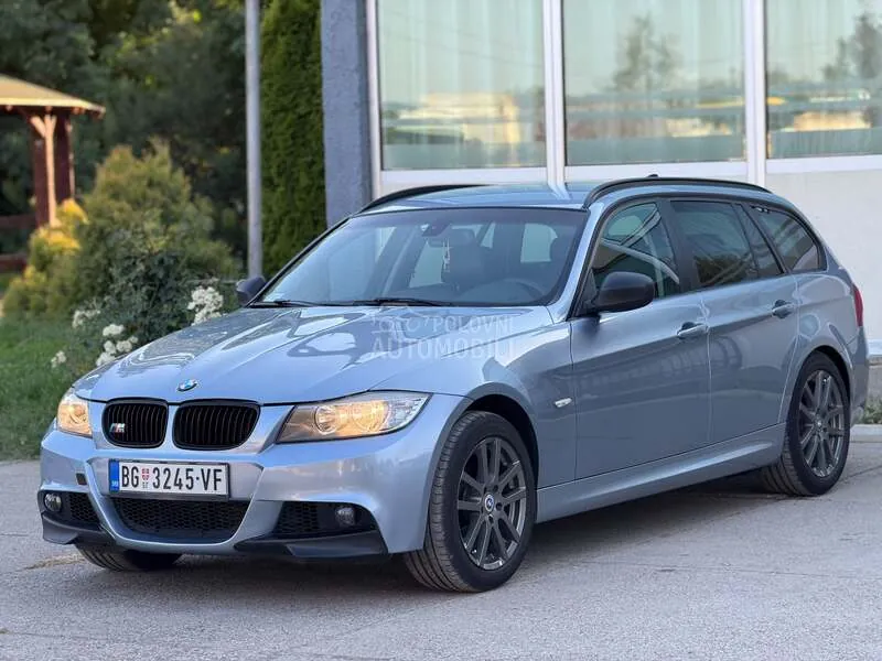 BMW 318 2011 photo 2