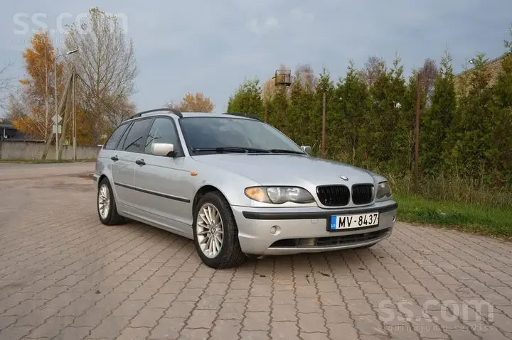 BMW 320