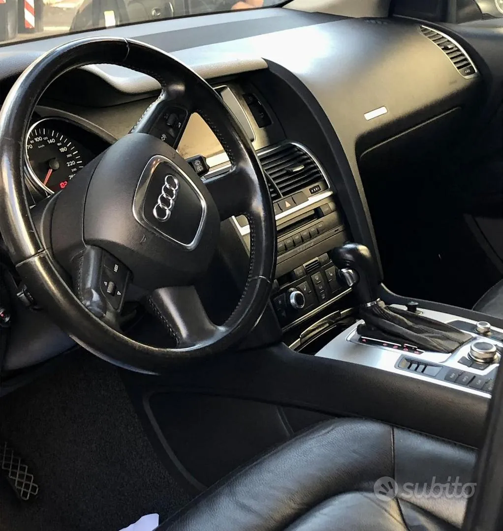 Audi Q7 2006 photo 4