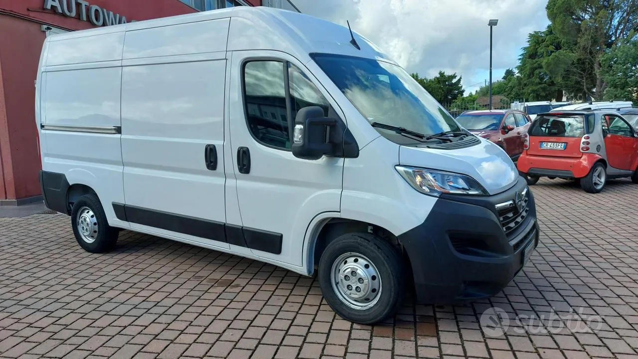 Opel Movano 2023 photo 4