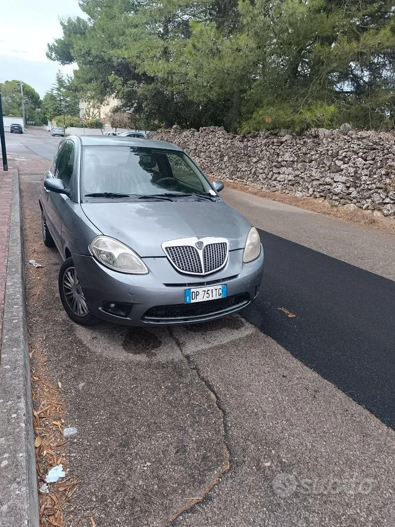 Lancia Ypsilon 2008 photo 4