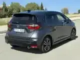 Honda Fit 2025 photo 4