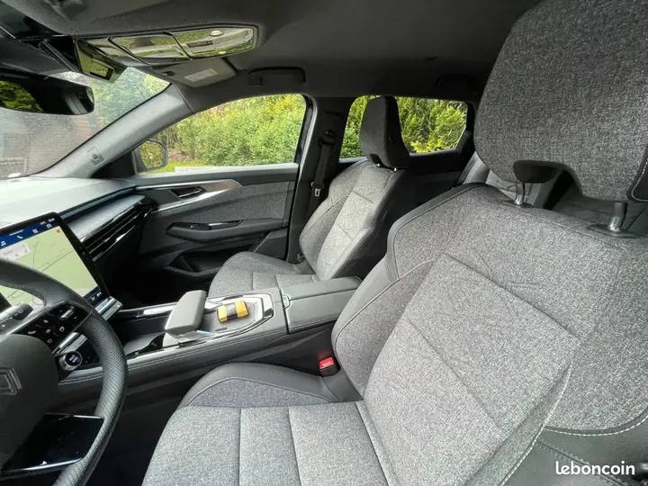 Renault Espace 2024 photo 3