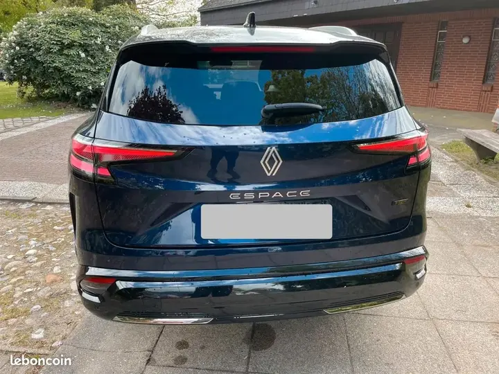 Renault Espace 2024 photo 2