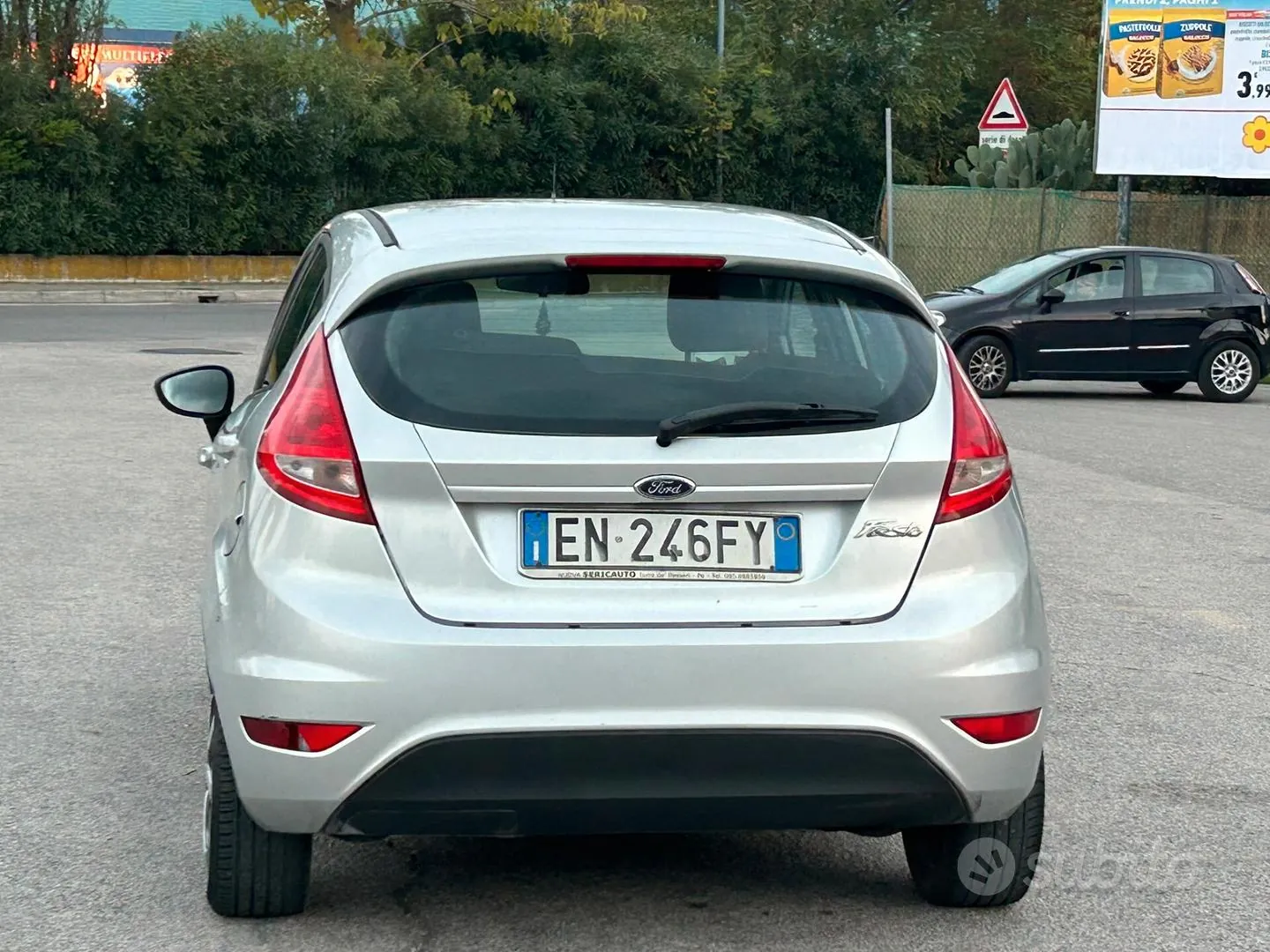 Ford Fiesta 2012 photo 3