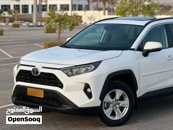 Toyota Rav4 2022 photo 2
