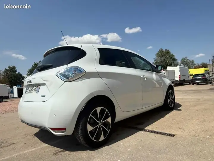 Renault Zoe 2017 photo 2