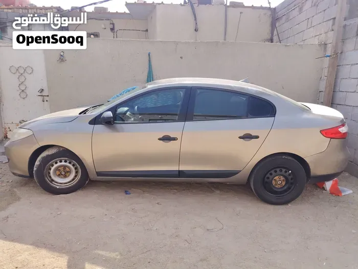 Renault Fluence 2013 photo 3