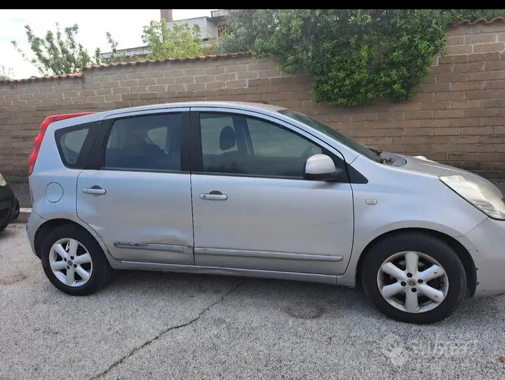 Nissan Note 2006 photo 3