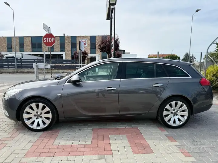Opel Insignia 2010 photo 4