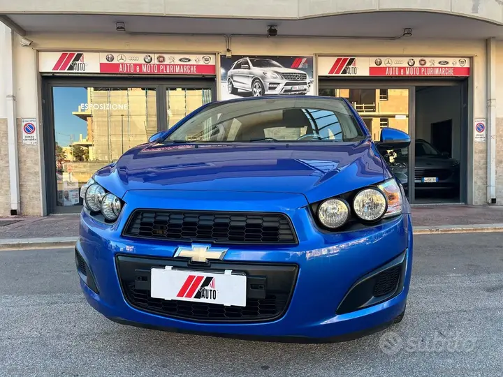 Chevrolet Aveo 2012 photo 2