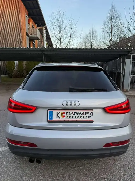 Audi Q3 2013 photo 2