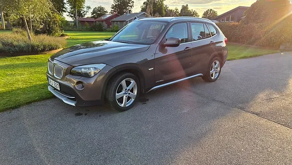 BMW X1 2012 photo 2