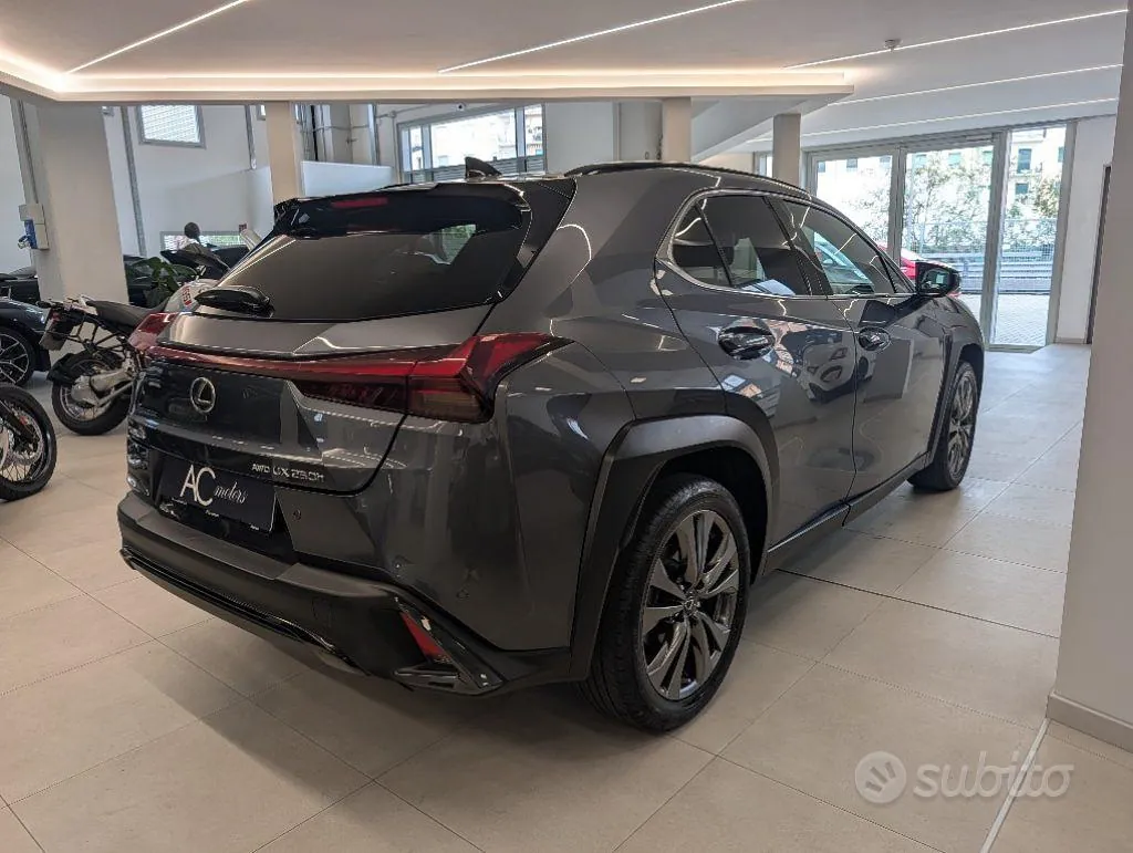 Lexus Ux 2023 photo 5