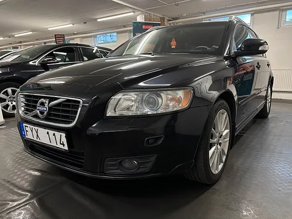 Volvo V50 2011 photo 3