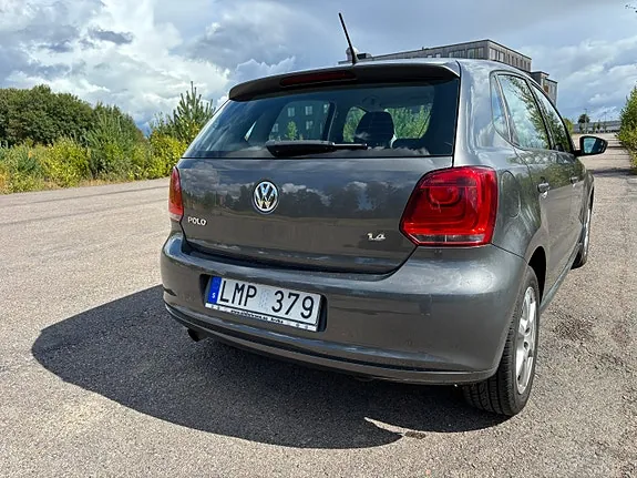 Volkswagen Polo 2009 photo 3