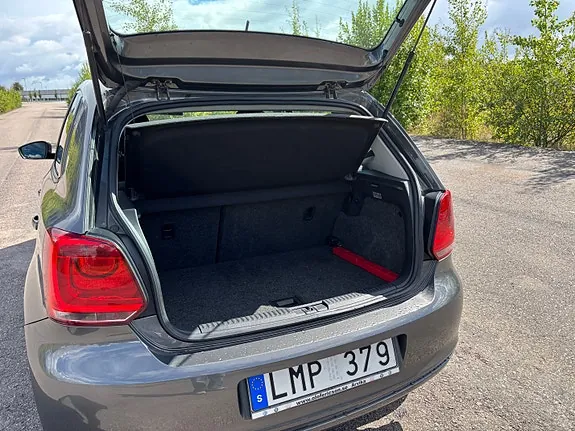 Volkswagen Polo 2009 photo 4