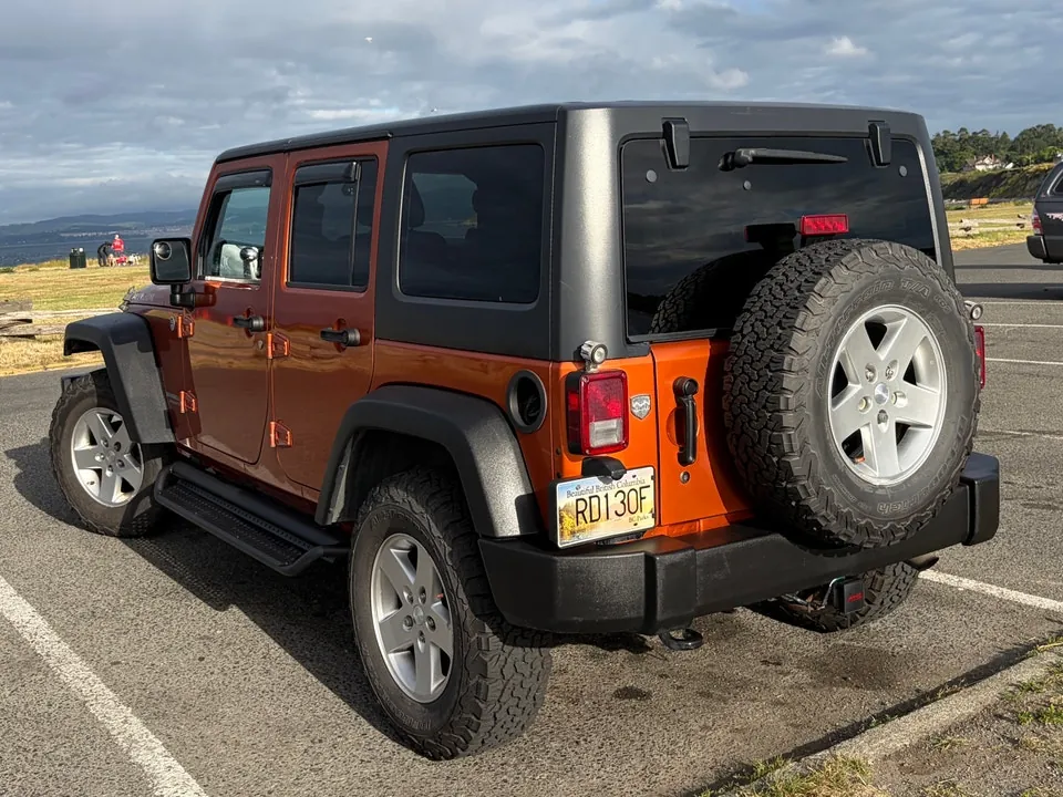 Jeep Wrangler Unlimited 2011 photo 4