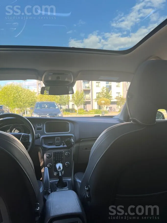 Volvo V40 2013 photo 5