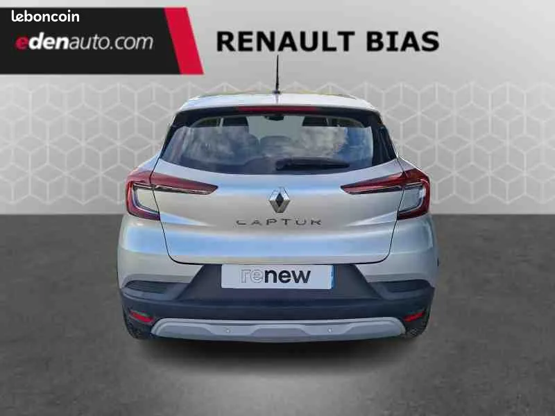 Renault Captur 2022 photo 4