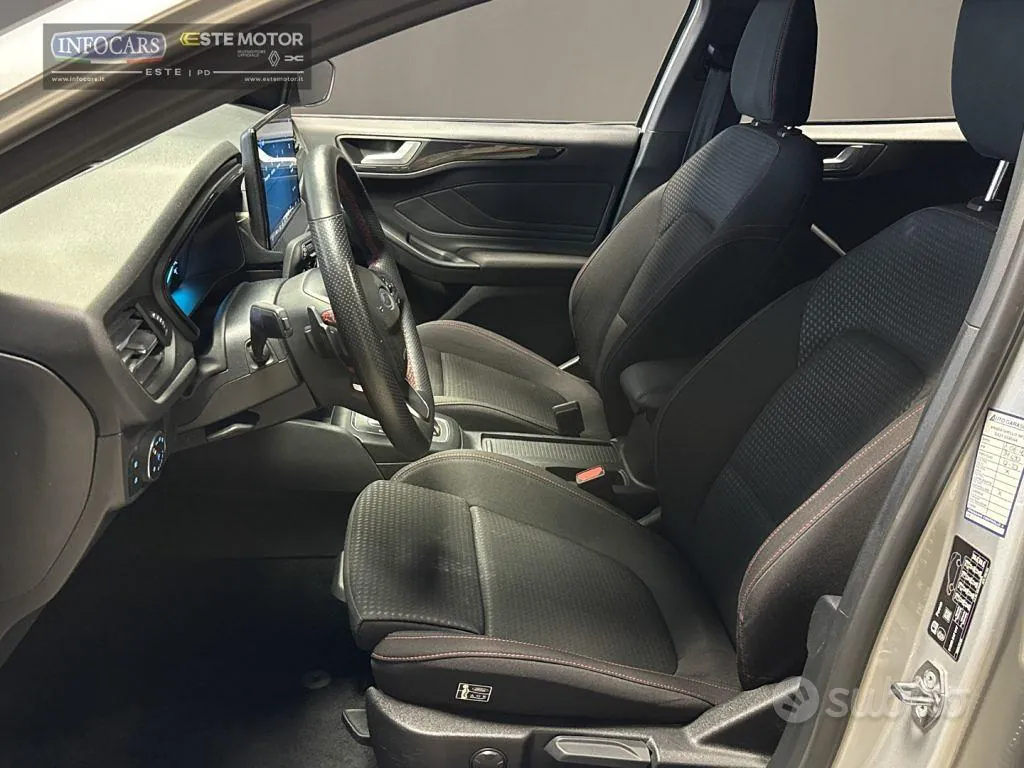 Ford Focus 2023 photo 5
